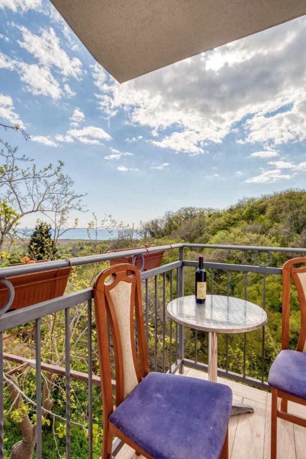 Savovic_Lux Apartment Petrovac Bagian luar foto